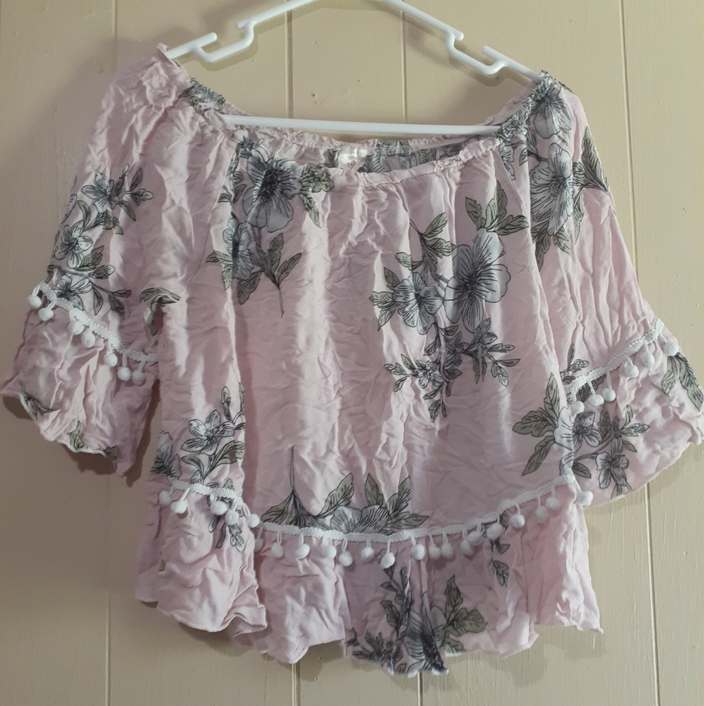 Joah pink floral tassel top wide sleeve large